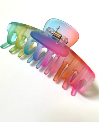 Jumbo Hair Claw Clip - Ombre Rainbow