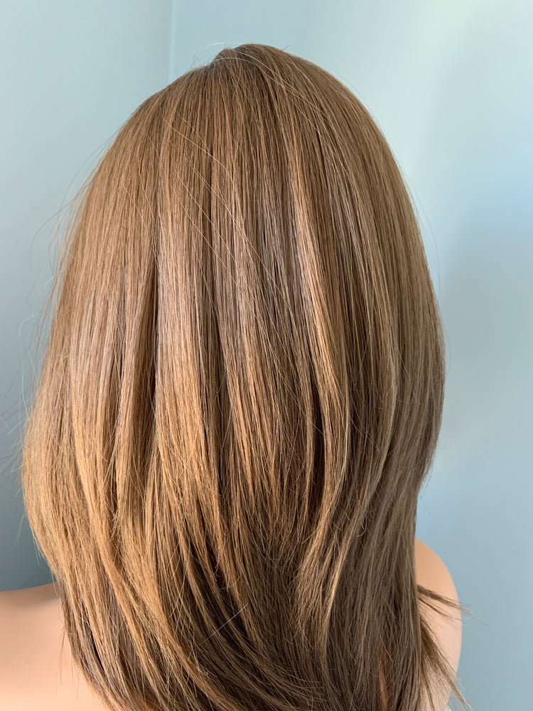 "Hannah" - Brown Straight Synthetic Wig