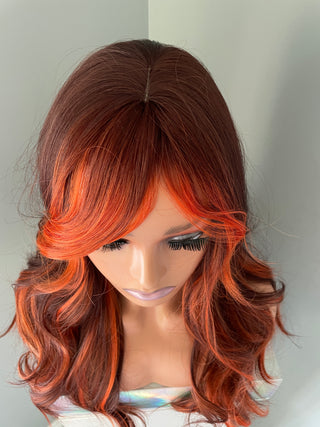 "Misty" - Perruque Synthétique Bleu Menthe Glacée