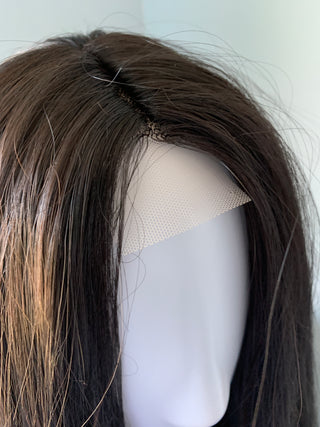 "Kim" - Perruque longue noire soyeuse droite avec dentelle partielle