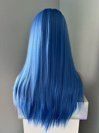 "Azura" - Perruque Bob Lace Front Droite Soyeuse Bleue